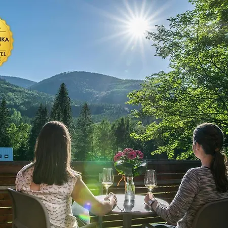 Horsky Celadenka / Mountain Hotel Čeladná