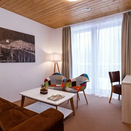 Horsky Celadenka / Mountain 4*